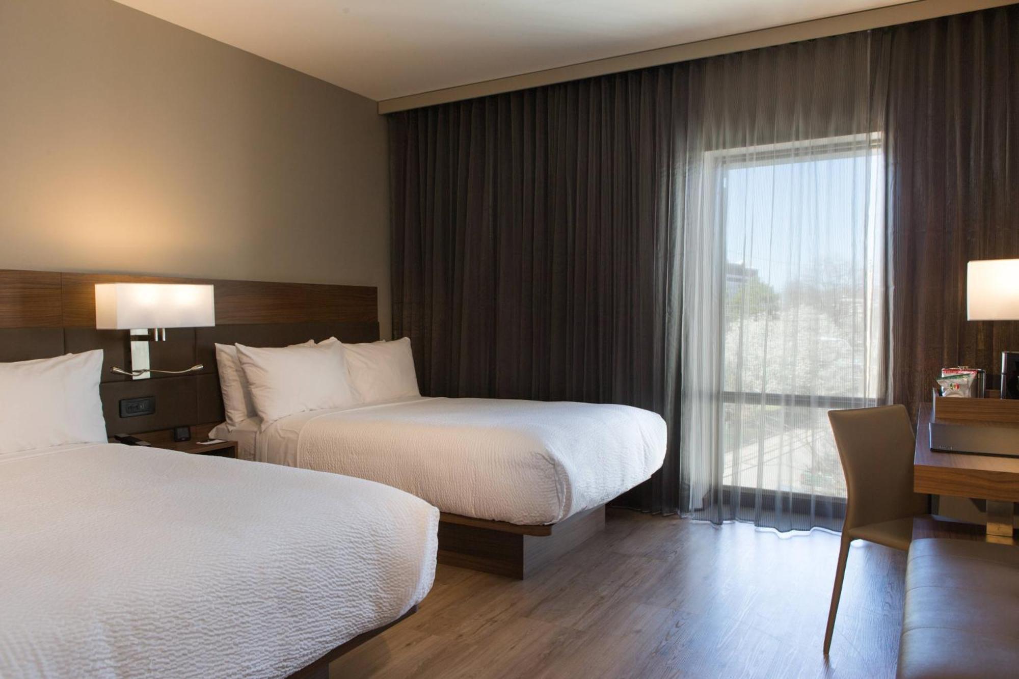 Ac Hotel Kansas City Plaza Esterno foto
